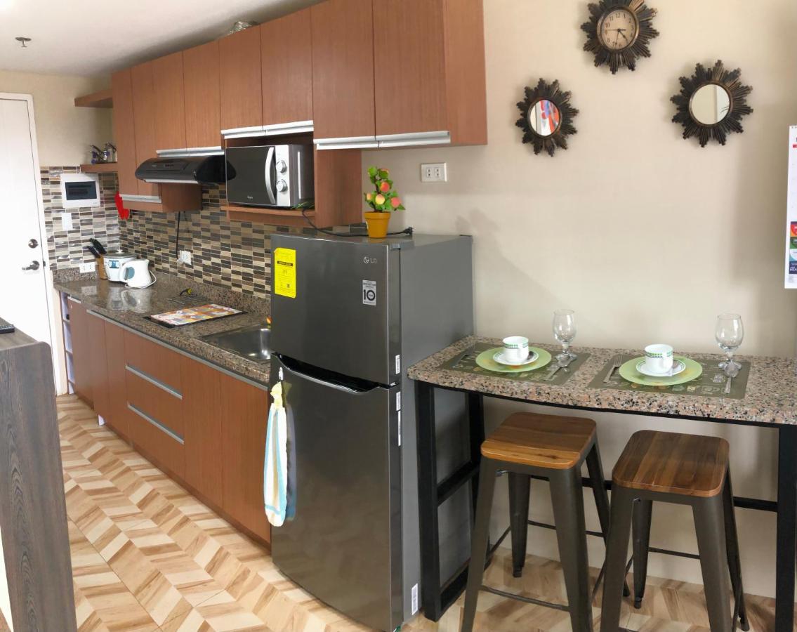 Sunvida Tower Residences Infront Of Sm City סבו מראה חיצוני תמונה